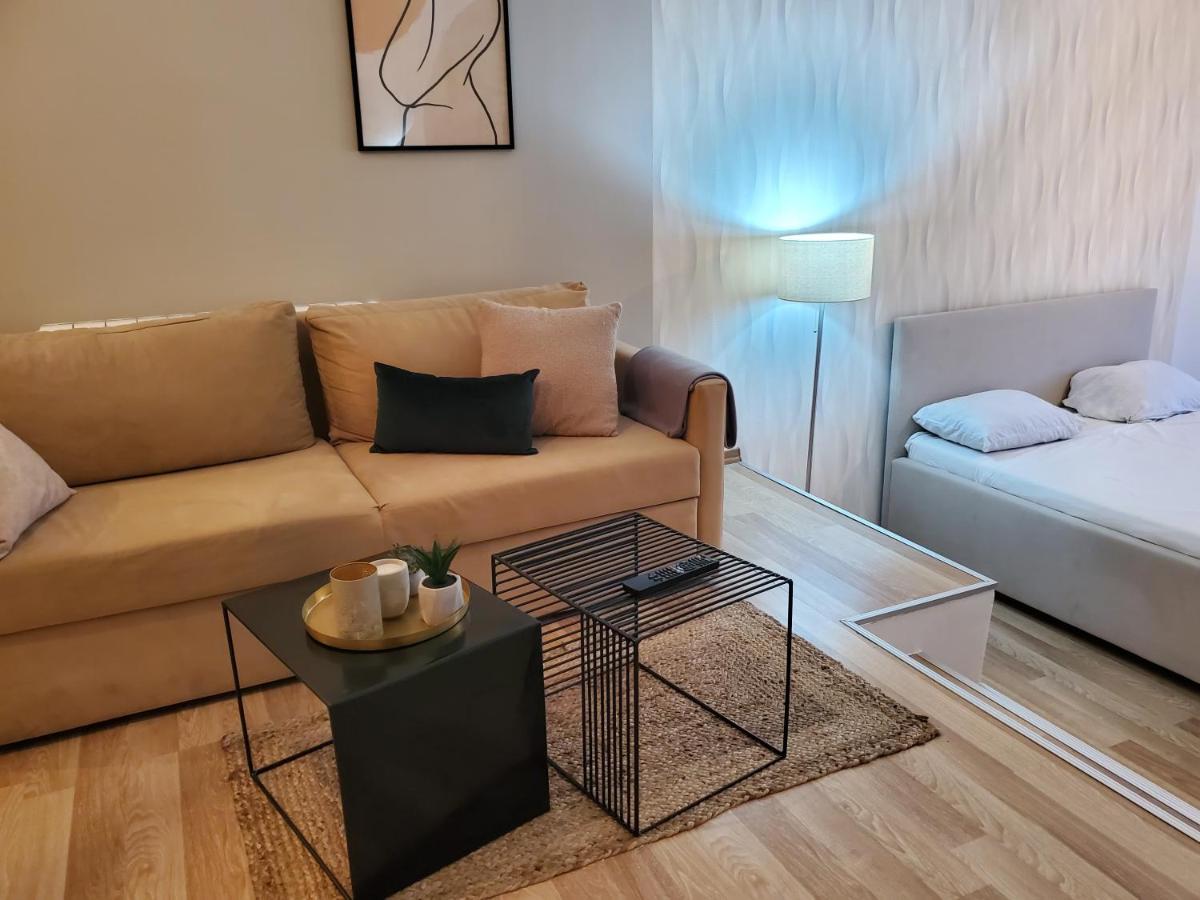 Sleep And Drive Premium Apartment Sarajevo Exterior photo