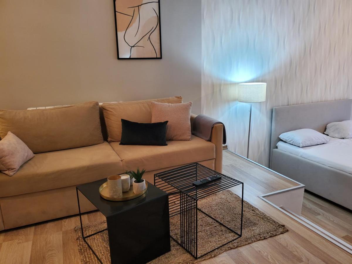 Sleep And Drive Premium Apartment Sarajevo Exterior photo